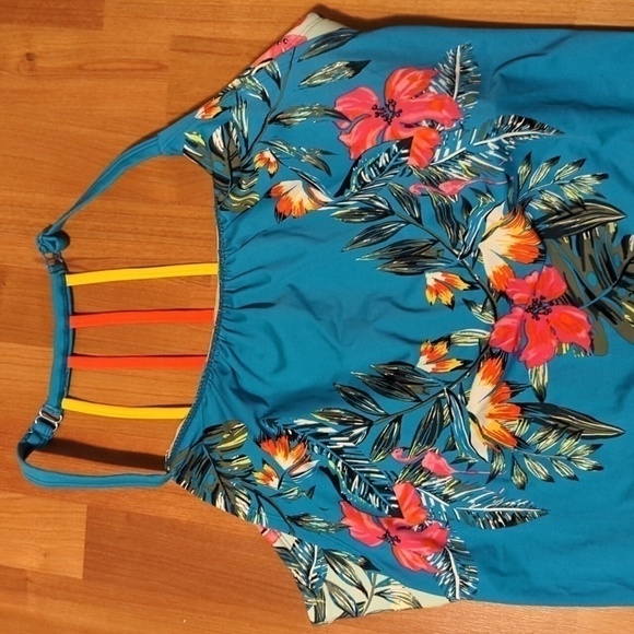 Nwt tankini bathing suit top new tropical flowers 18W cacique gorgeous - Picture 2 of 11